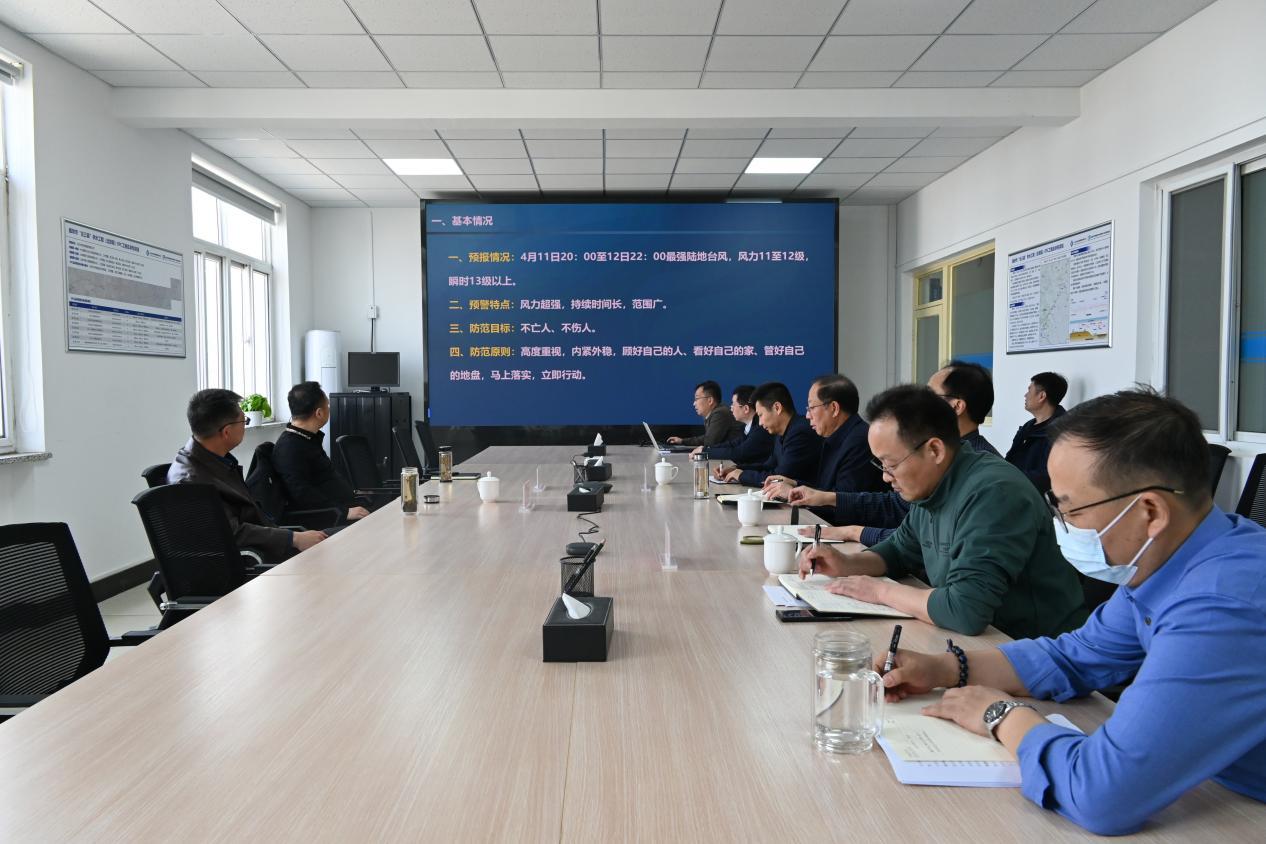 开云网页版党委副书记、董事、总经理刘晓光 赴“北三县”项目办开展极端大风天气应急部署现场检查